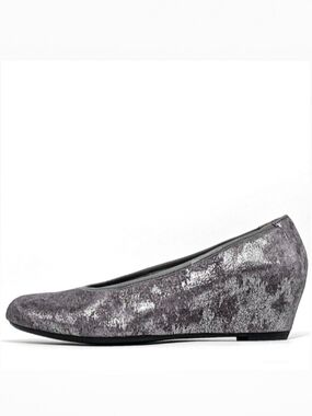 New Lambskin Sacchetto Low Heel Wedge Pump In Flecked Metallic  Shimmer By GABOR